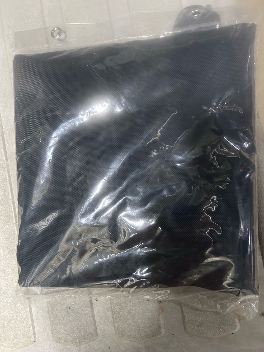 NWT universal outdoor grill cover. - Picture 2 of 5
